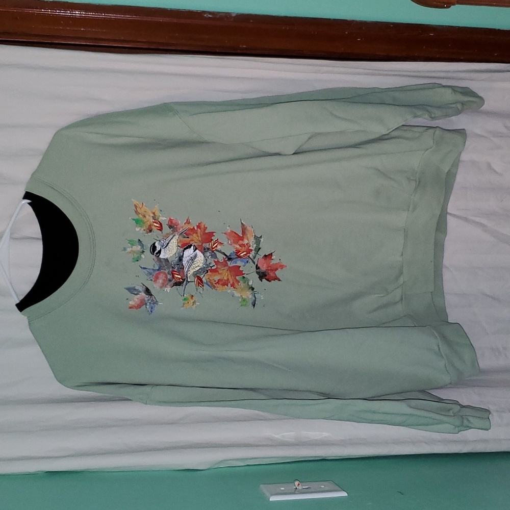 Vintage Fall Leaves Embroidered Bird Sweatshirt